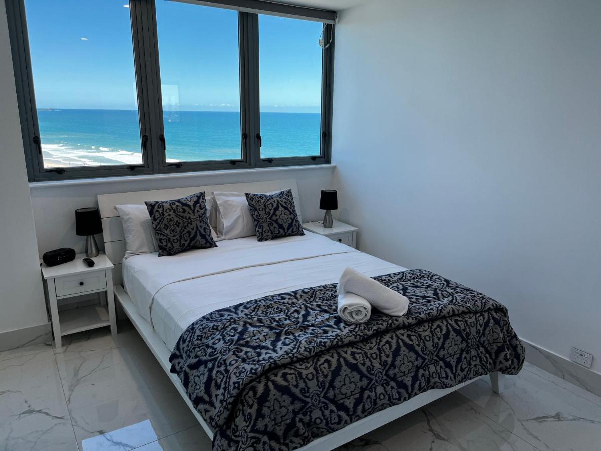 Beachfront Towers Maroochydore Exterior photo