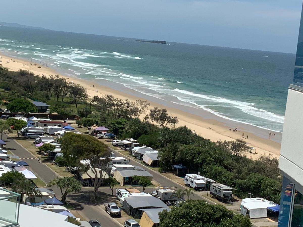 Beachfront Towers Maroochydore Exterior photo