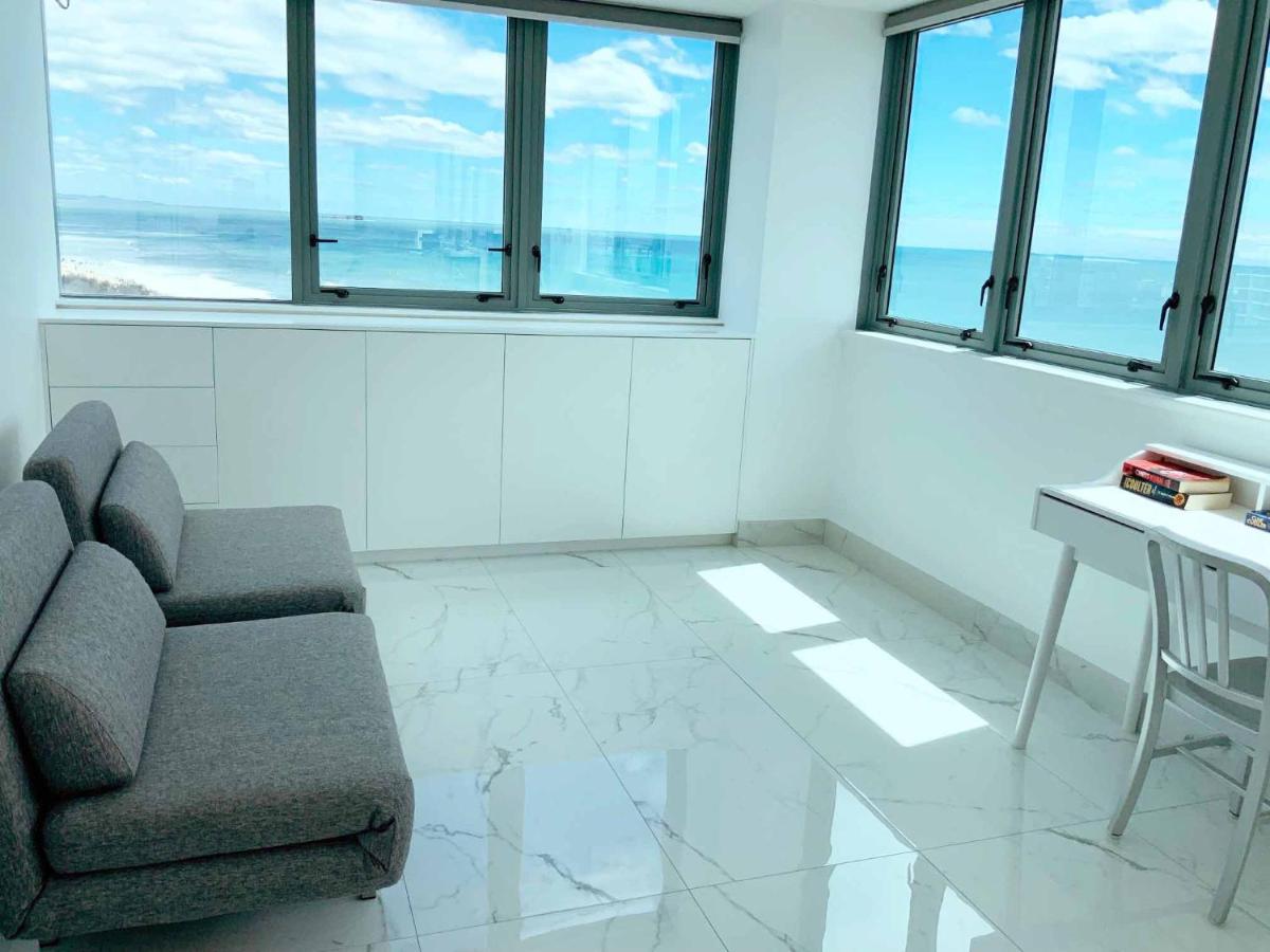 Beachfront Towers Maroochydore Exterior photo