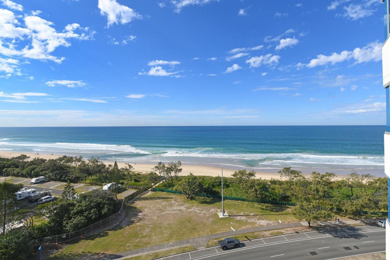Beachfront Towers Maroochydore Exterior photo