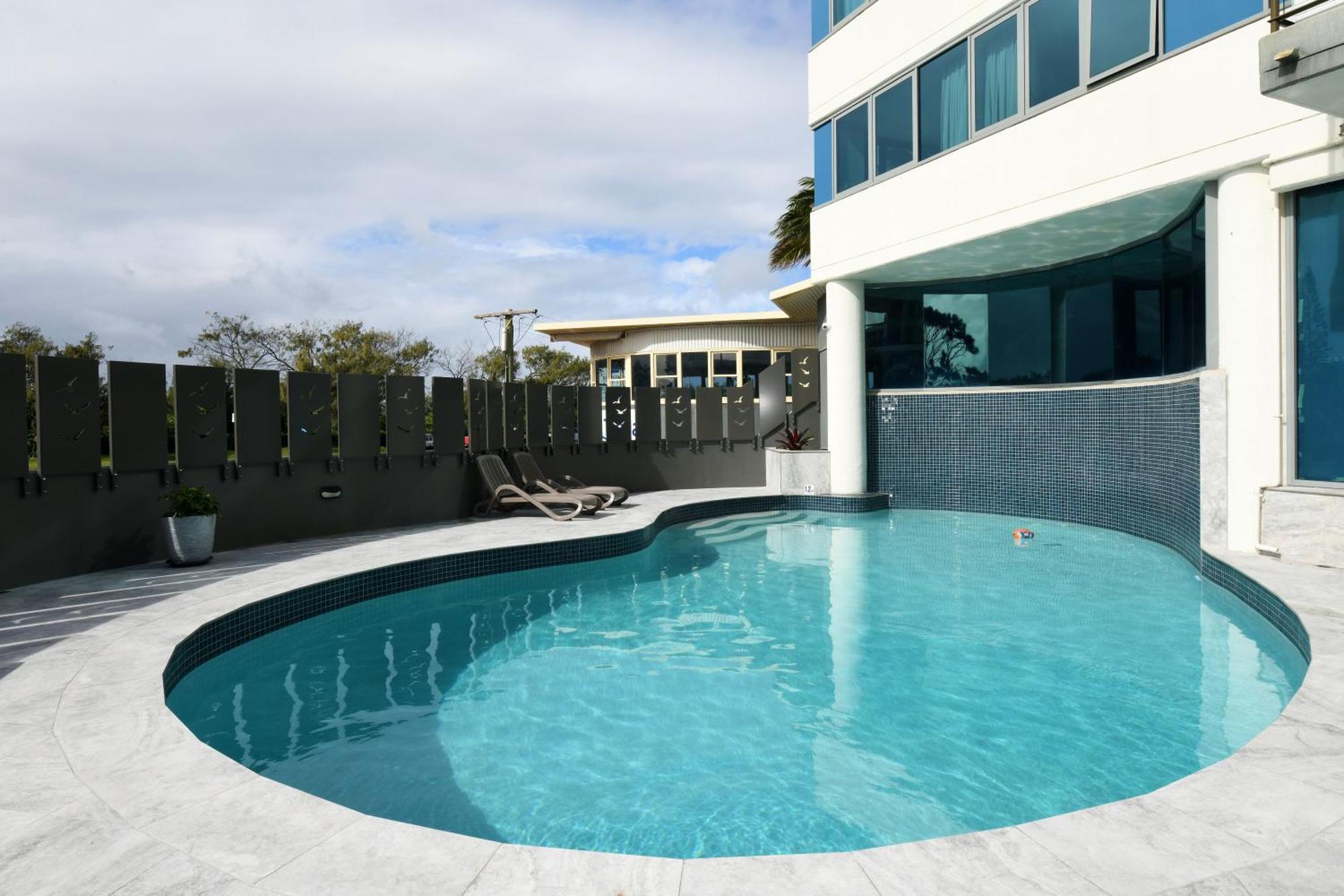 Beachfront Towers Maroochydore Exterior photo