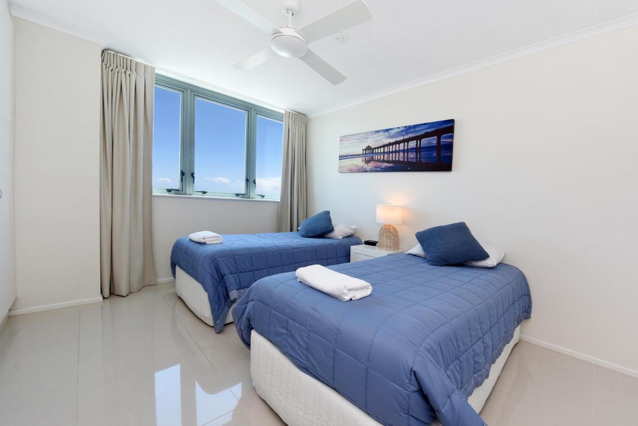 Beachfront Towers Maroochydore Exterior photo